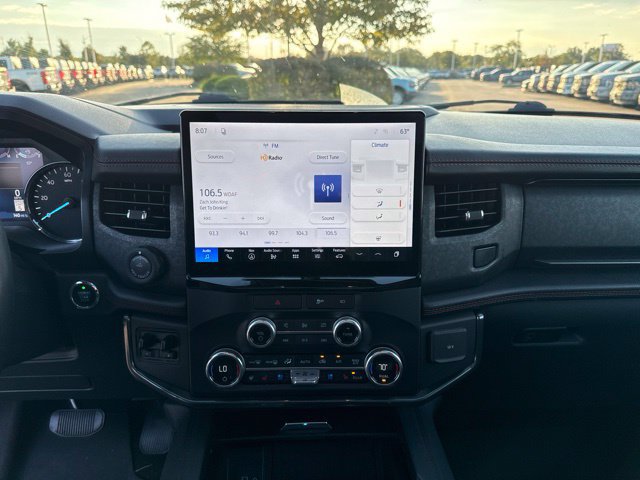 Certified 2023 Ford Expedition Limited AWD/4WD image 18