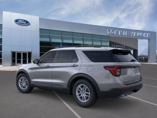 Certified 2026 Ford Explorer Active w/ Active Comfort Package RWD image 4