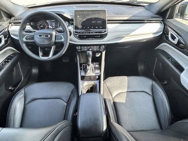 Used 2026 Jeep Compass Limited AWD/4WD image 4