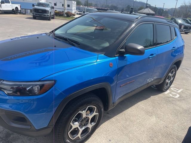 Used 2022 Jeep Compass Trailhawk w/ Trailhawk Elite Group video 2