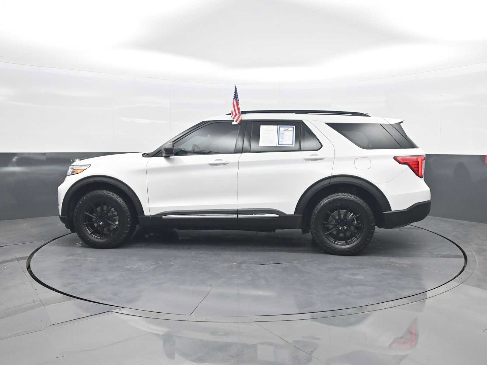 Certified 2021 Ford Explorer XLT w/ Class III Trailer Tow Package AWD/4WD image 5
