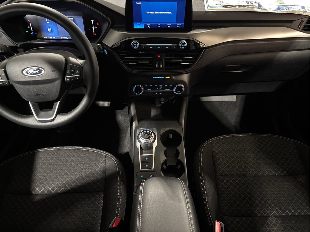 Certified 2025 Ford Escape Active image 23