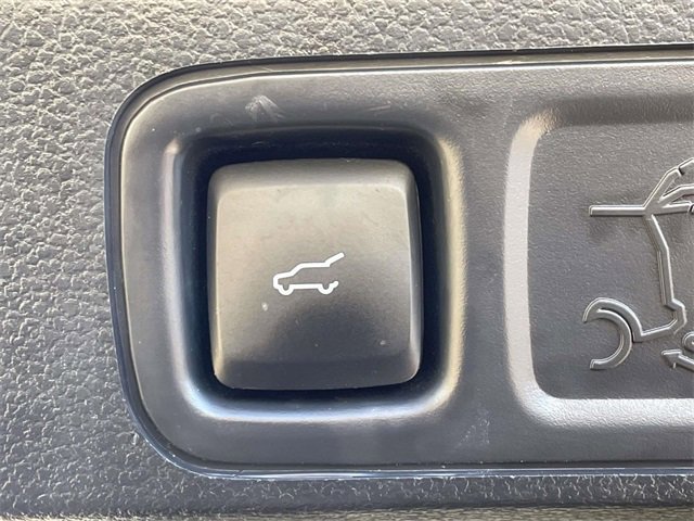 Certified 2022 Ford Expedition Timberline image 9