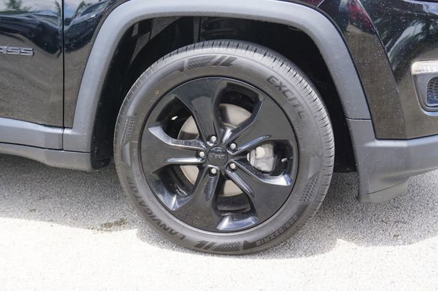 Used 2020 Jeep Compass Latitude FWD image 18