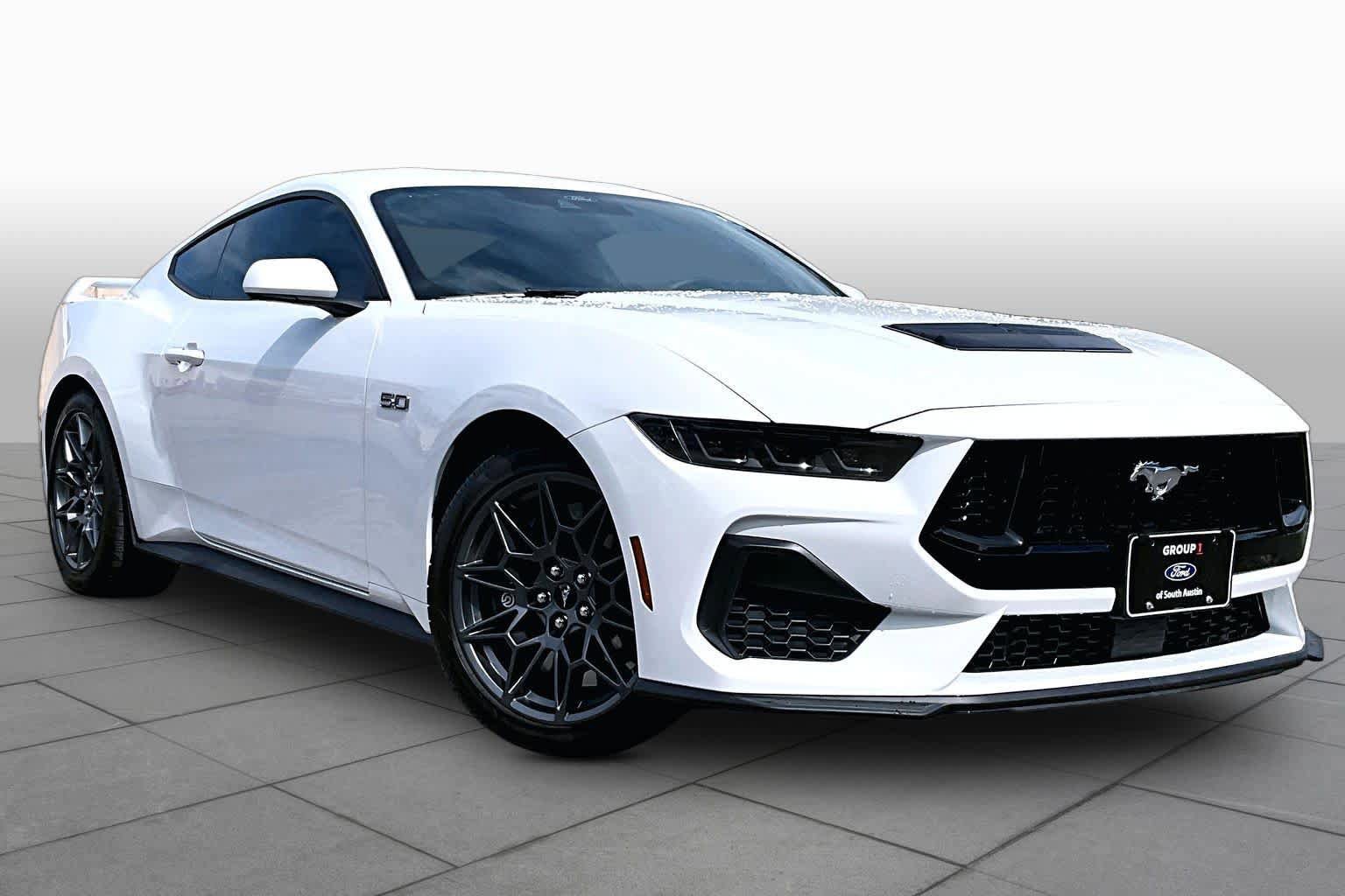 Certified 2025 Ford Mustang GT Premium w/ GT Performance Package RWD image 3