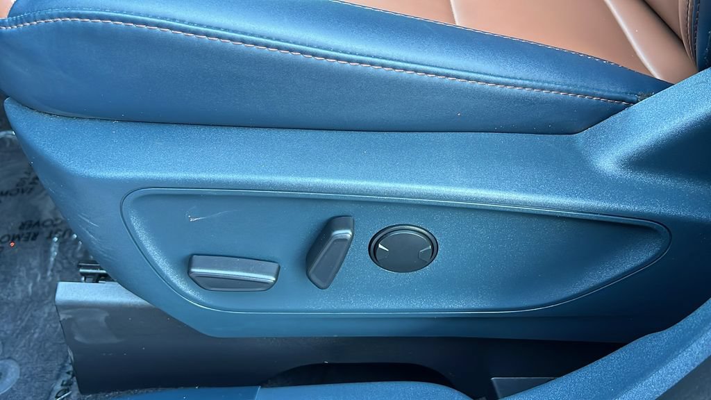 Certified 2024 Ford Maverick Lariat AWD/4WD image 14