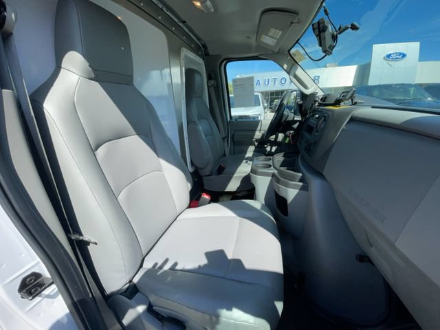 Certified 2024 Ford E-350 and Econoline 350 Super Duty w/ Power Windows & Locks Group RWD image 26