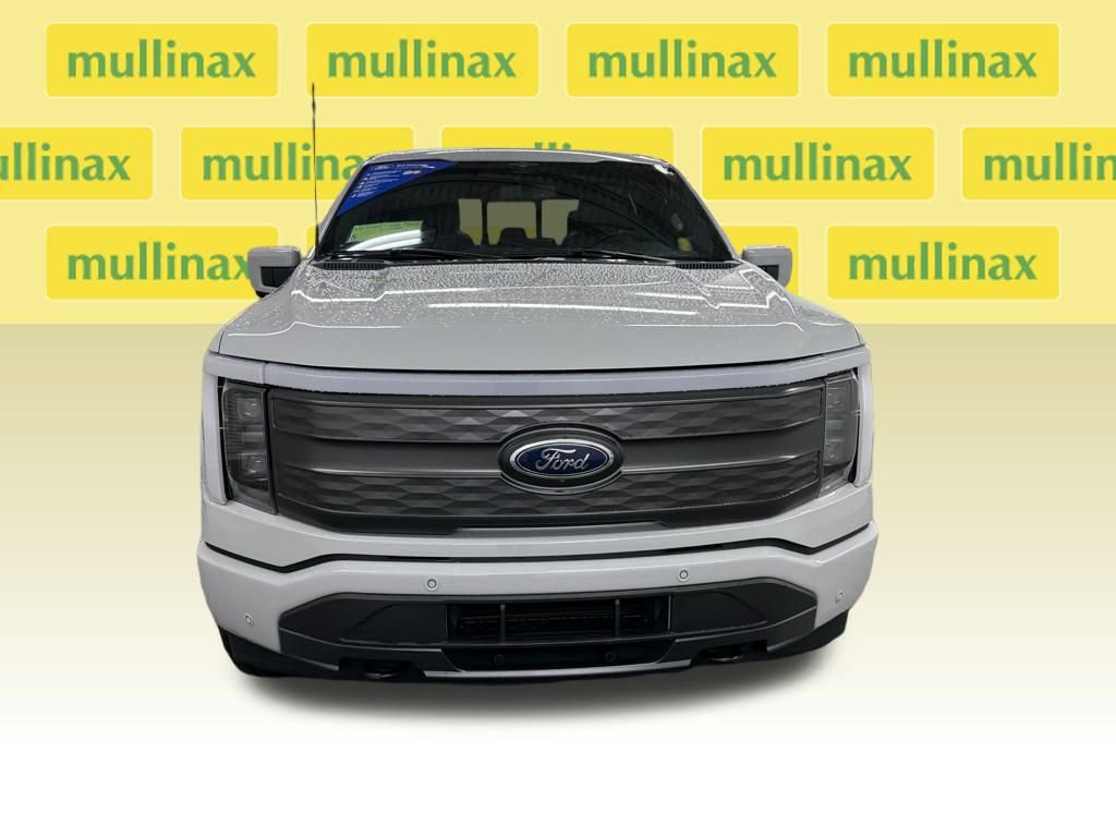 Certified 2023 Ford F150 Lightning Lariat w/ Equipment Group 511A High image 8