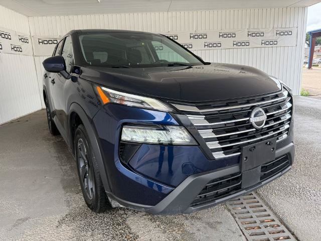 Used 2024 Nissan Rogue SV