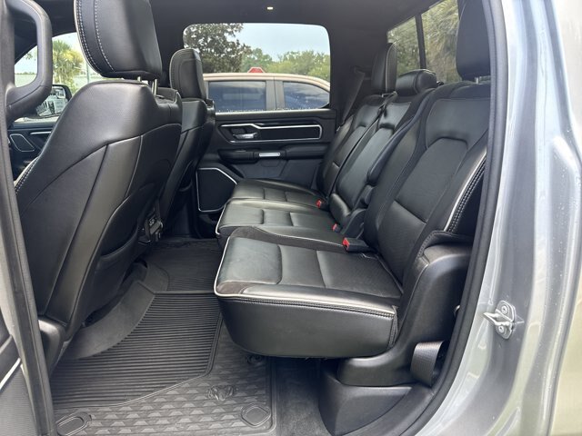 Used 2021 RAM 1500 Laramie AWD/4WD image 19