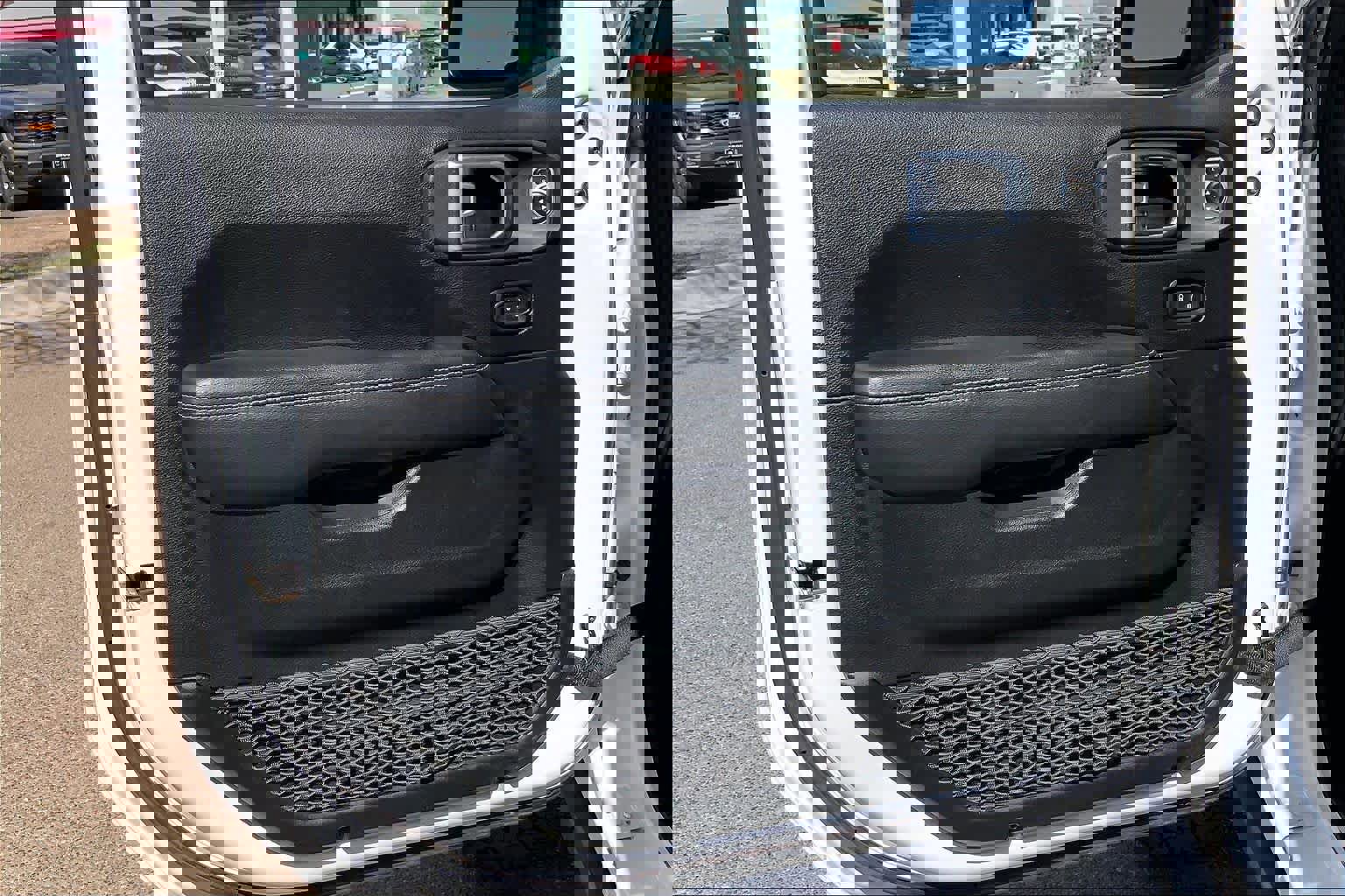 Used 2020 Jeep Gladiator Rubicon AWD/4WD image 22