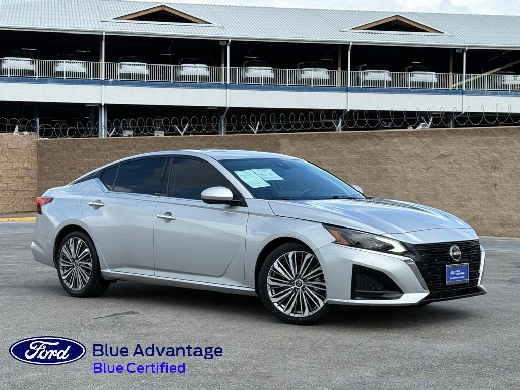 Used 2023 Nissan Altima 2.5 SL FWD image 1