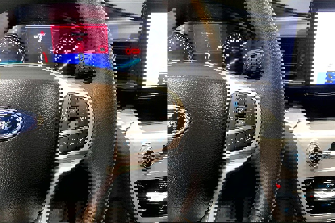 Certified 2024 Ford Explorer XLT w/ Equipment Group 202A image 22