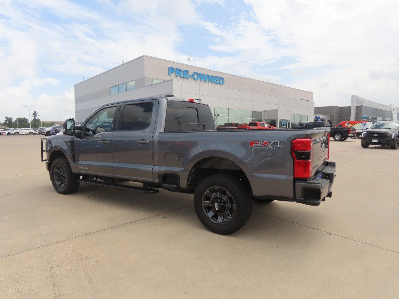 Certified 2024 Ford F250 Lariat w/ Lariat Ultimate Package AWD/4WD image 14