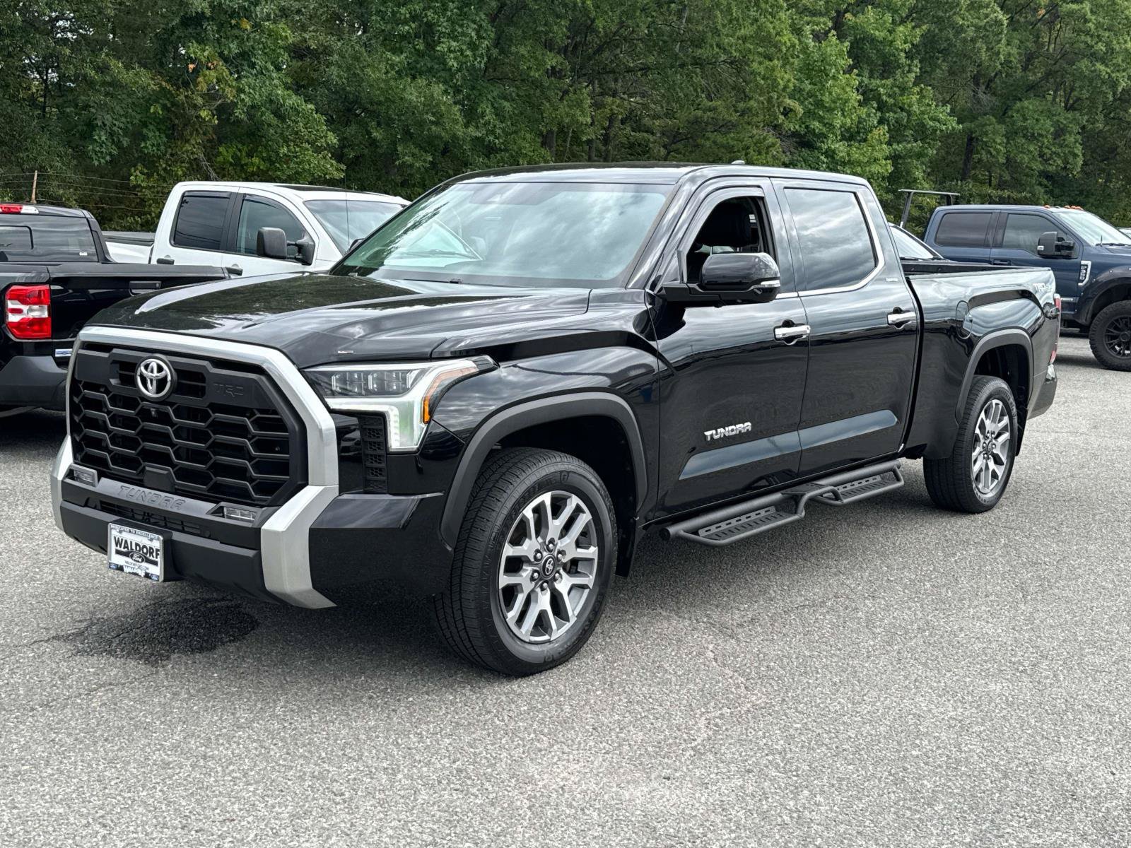 Used 2023 Toyota Tundra Limited w/ TRD Off-Road Package AWD/4WD image 5