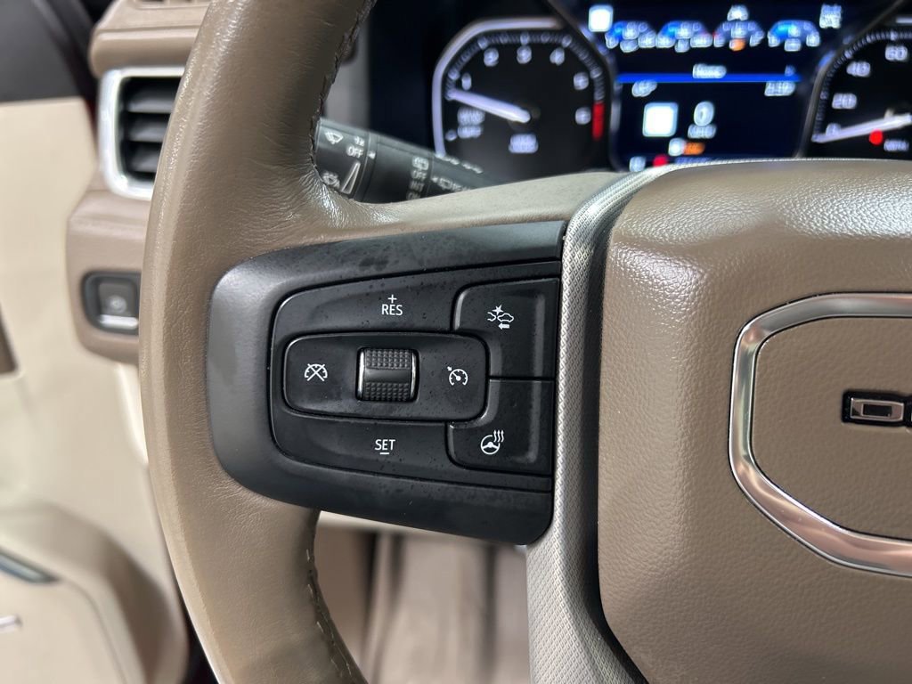 Used 2021 GMC Yukon Denali AWD/4WD image 17
