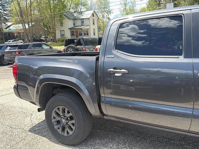 Used 2023 Toyota Tacoma SR5 w/ Technology Package AWD/4WD image 8
