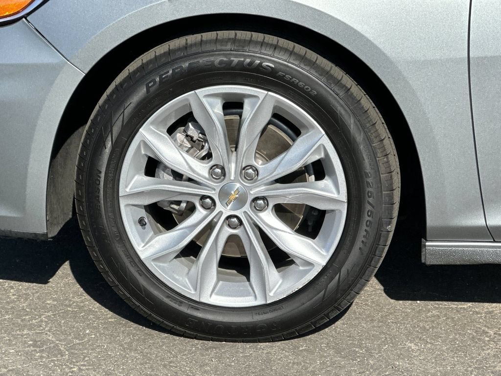 Used 2024 Chevrolet Malibu LT FWD image 23