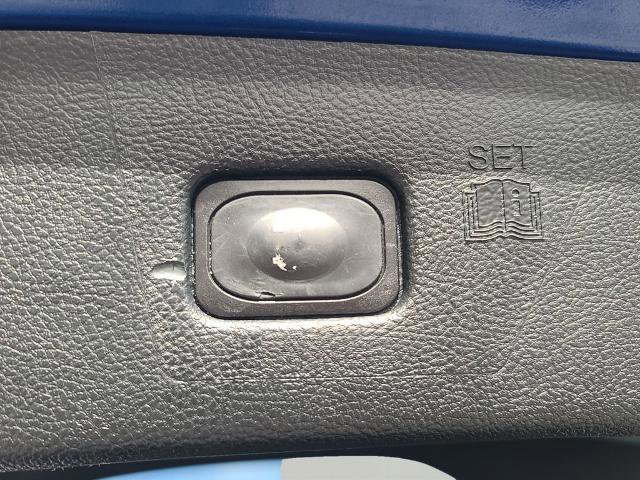 Certified 2022 Ford Edge Titanium image 8