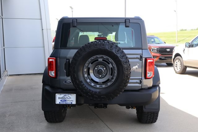 Certified 2025 Ford Bronco 2-Door w/ Sasquatch Package AWD/4WD image 4