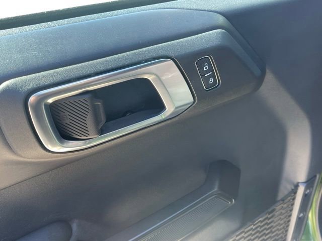 Certified 2025 Ford Bronco Outer Banks AWD/4WD image 14