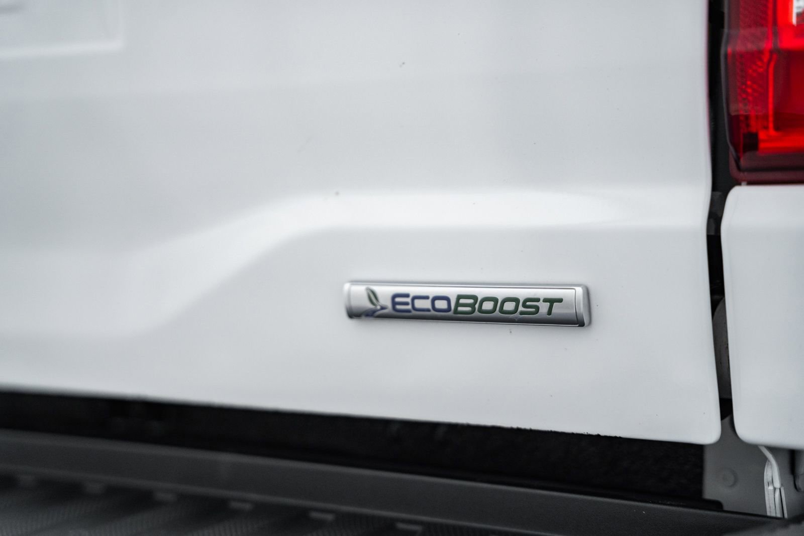 Certified 2023 Ford F150 Lariat w/ Equipment Group 502A High image 19