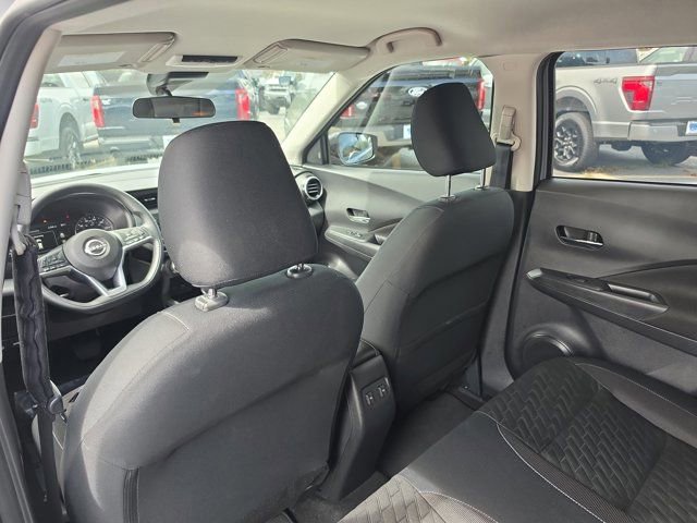 Used 2023 Nissan Kicks SV image 14