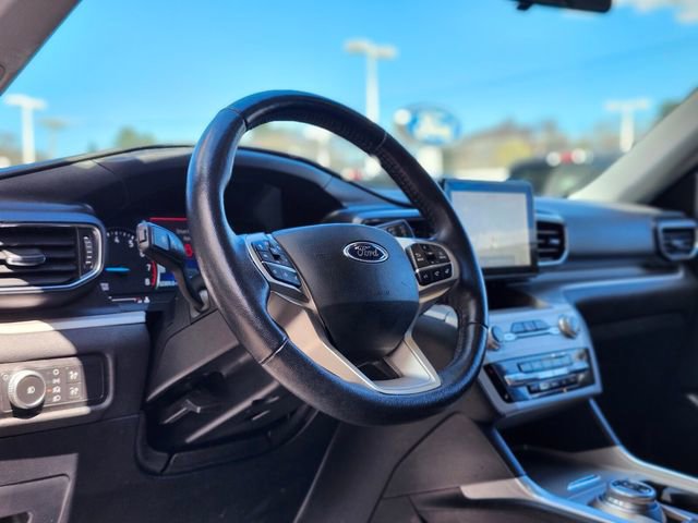 Certified 2020 Ford Explorer XLT w/ Equipment Group 202A AWD/4WD image 21