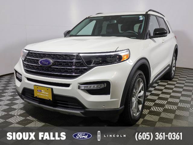 Certified 2024 Ford Explorer XLT w/ Equipment Group 202A