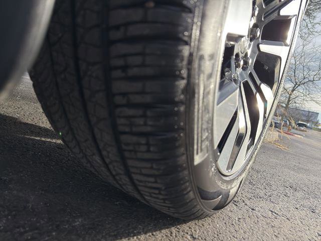 Certified 2025 Ford Explorer Platinum w/ LUX Leather Package image 13