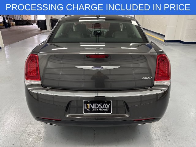 Used 2020 Chrysler 300 Touring L w/ Quick Order Package 2EF RWD image 25