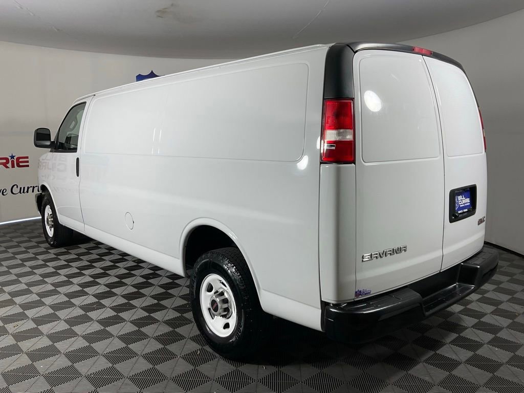 Used 2021 GMC Savana 2500 Extended image 3