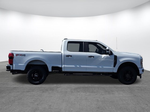 Certified 2024 Ford F250 XL w/ STX Appearance Package AWD/4WD image 3