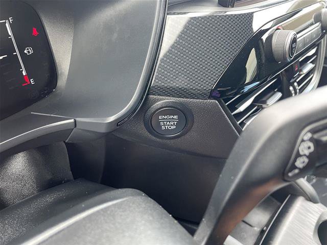 Certified 2025 Ford Escape ST-Line Select AWD/4WD image 23