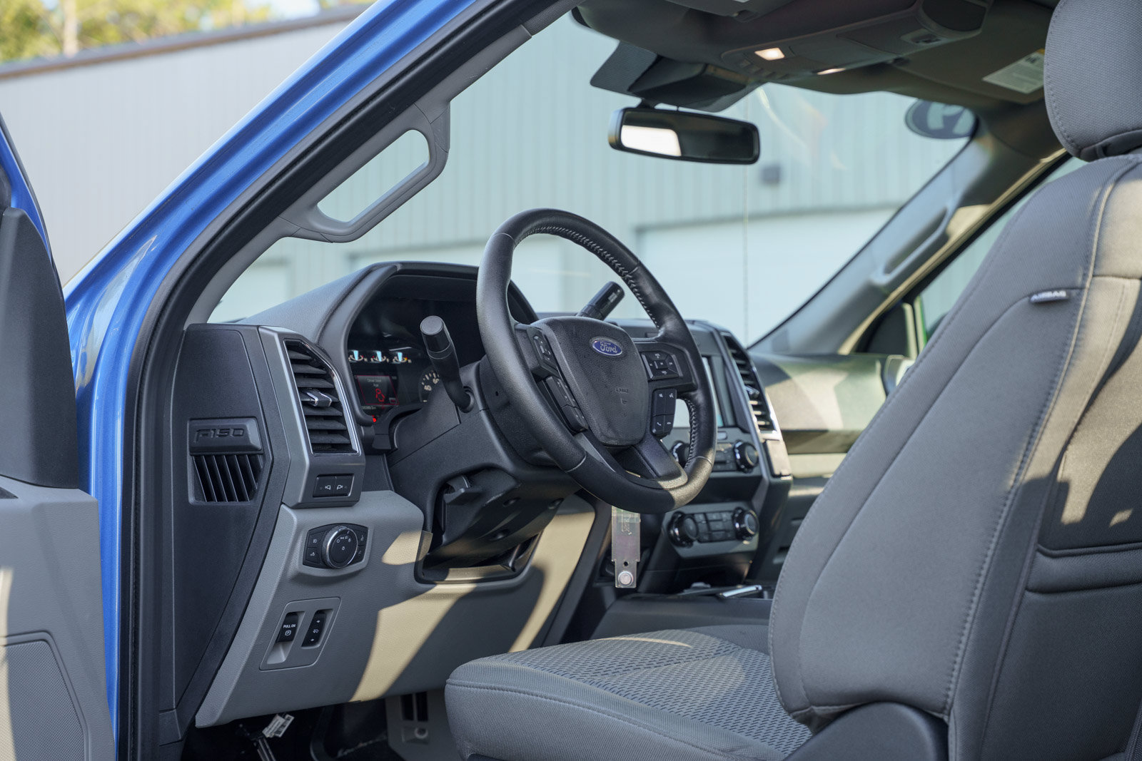 Certified 2019 Ford F150 XLT w/ Equipment Group 302A Luxury AWD/4WD image 23