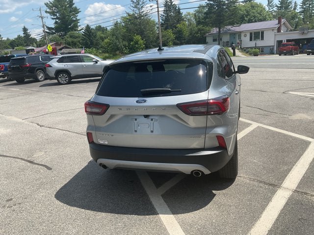 Certified 2024 Ford Escape Active AWD/4WD image 7