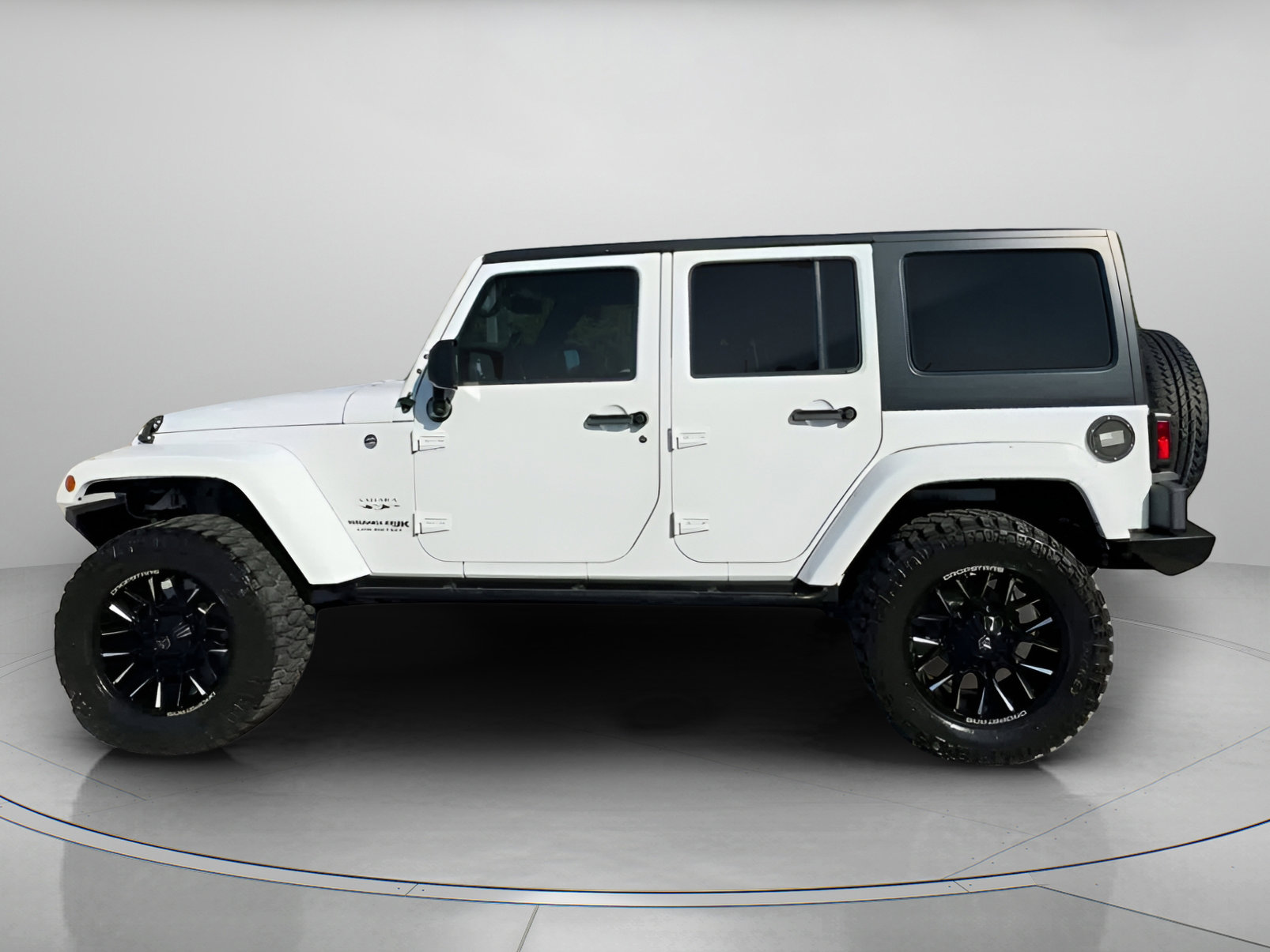 Used 2018 Jeep Wrangler Unlimited Sahara image 16