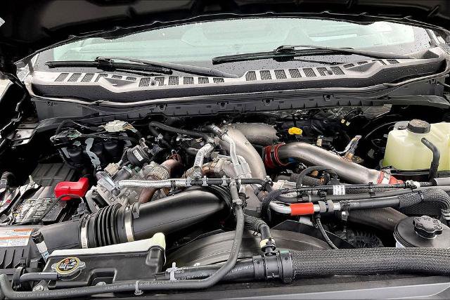 Certified 2024 Ford F250 Lariat w/ Lariat Ultimate Package AWD/4WD image 31