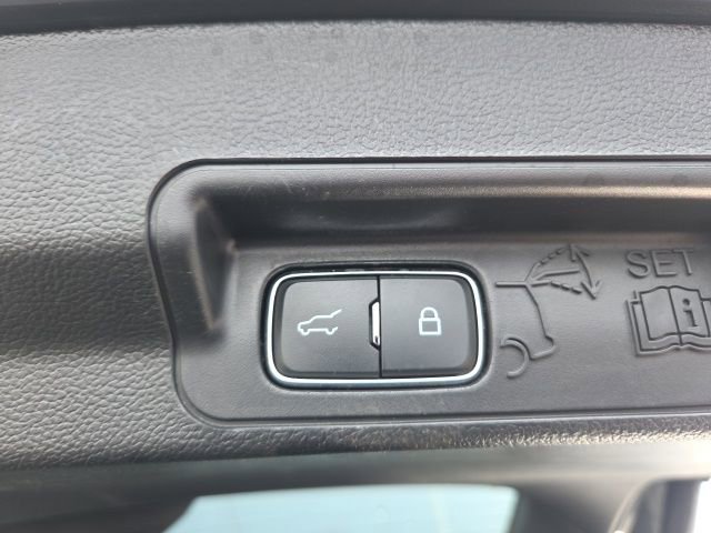 Certified 2023 Ford Explorer XLT w/ Equipment Group 202A image 14