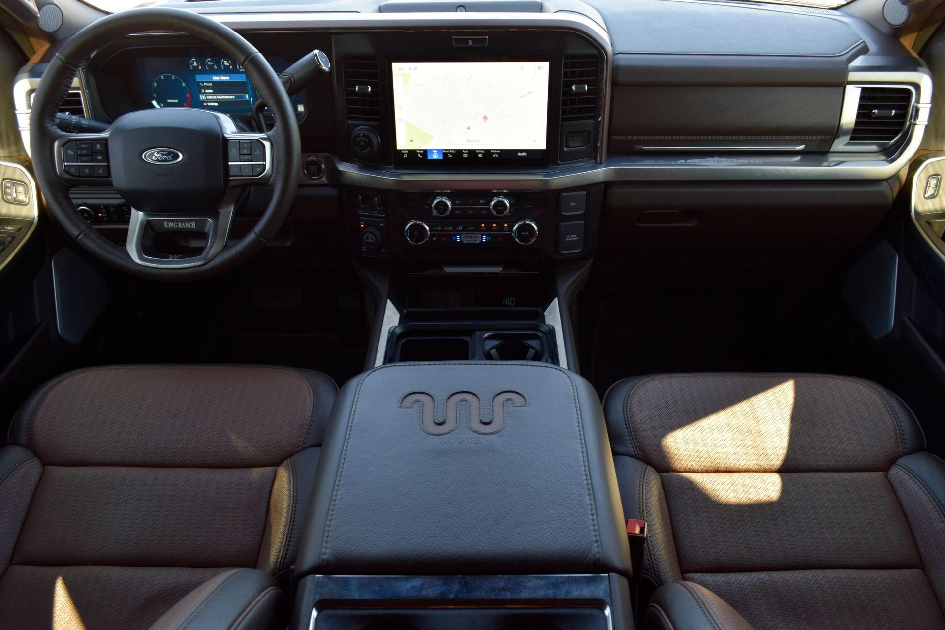 Certified 2025 Ford F250 King Ranch w/ Tremor Off-Road Package image 7