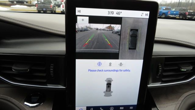 Certified 2023 Ford Explorer Platinum w/ Technology Package image 14