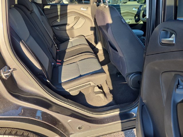 Certified 2018 Ford Escape SE w/ SE Sync 3 Package FWD image 28