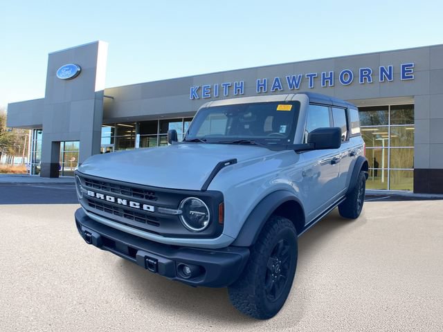 Certified 2024 Ford Bronco Black Diamond AWD/4WD image 3