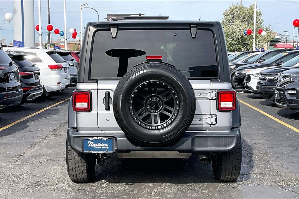 Used 2020 Jeep Wrangler Unlimited Sport S AWD/4WD image 3