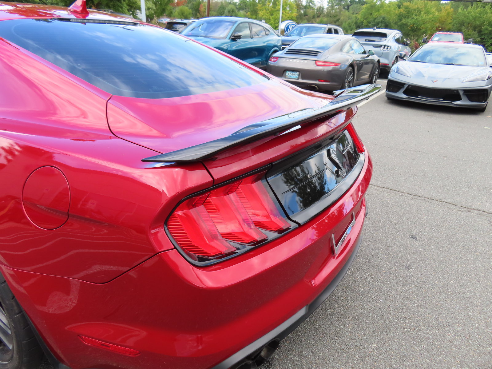 Certified 2022 Ford Mustang Shelby GT500 w/ Technology Package RWD image 12