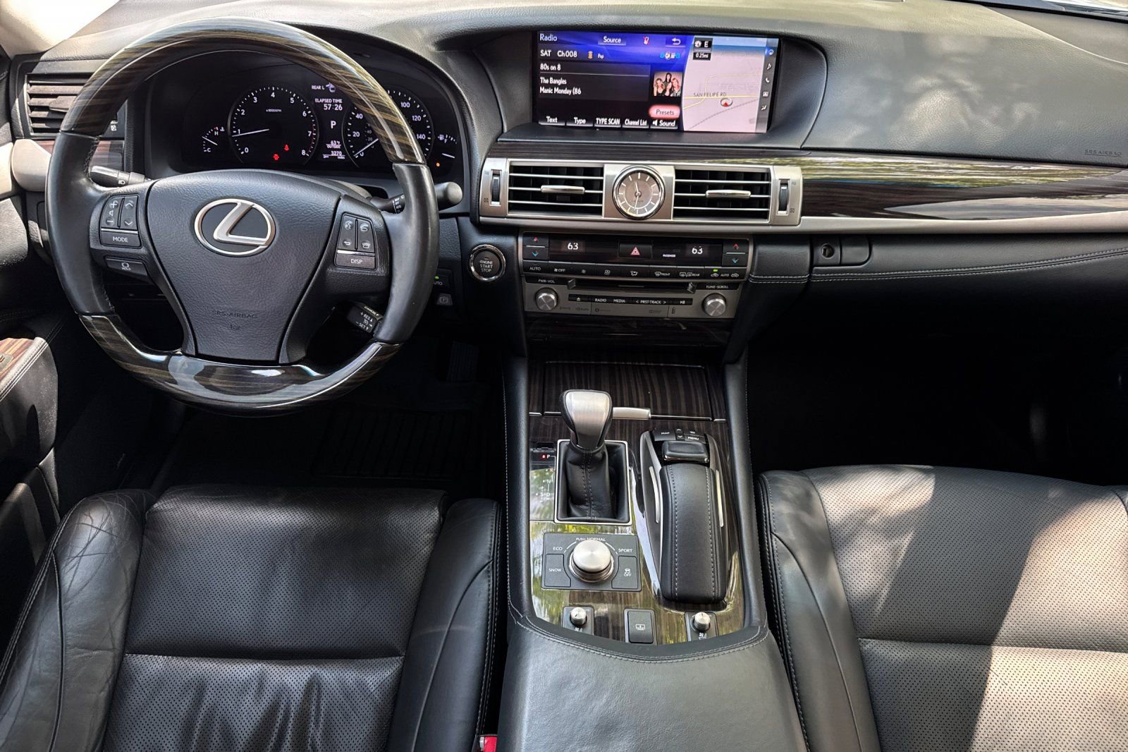 Used 2017 Lexus LS 460 w/ Comfort Package image 15