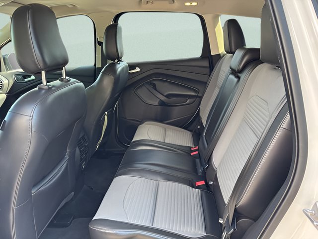 Certified 2018 Ford Escape SE w/ SE Sport Appearance Package AWD/4WD image 5