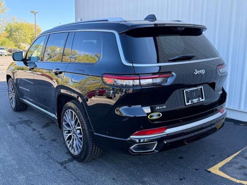 Used 2023 Jeep Grand Cherokee L Summit image 3