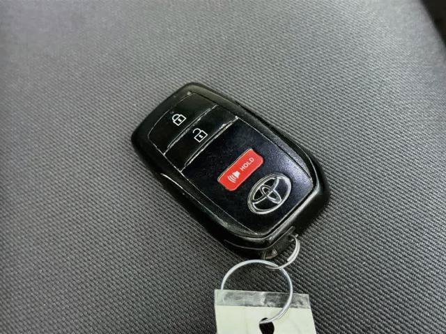 Used 2024 Toyota Tacoma SR5 AWD/4WD image 21