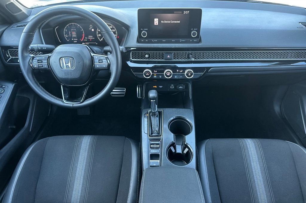 Used 2023 Honda Civic Sport image 14